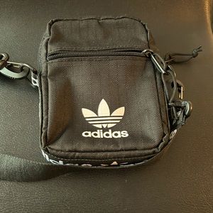 adidas Originals Originals Festival Bag Crossbody, Black/White, One Size - NWOT